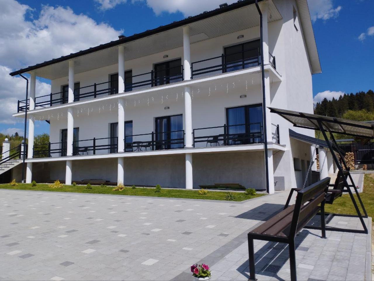Перлина Карпат Appartement Skhidnytsia Buitenkant foto