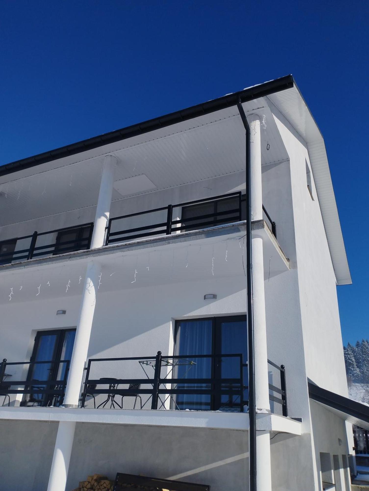 Перлина Карпат Appartement Skhidnytsia Buitenkant foto