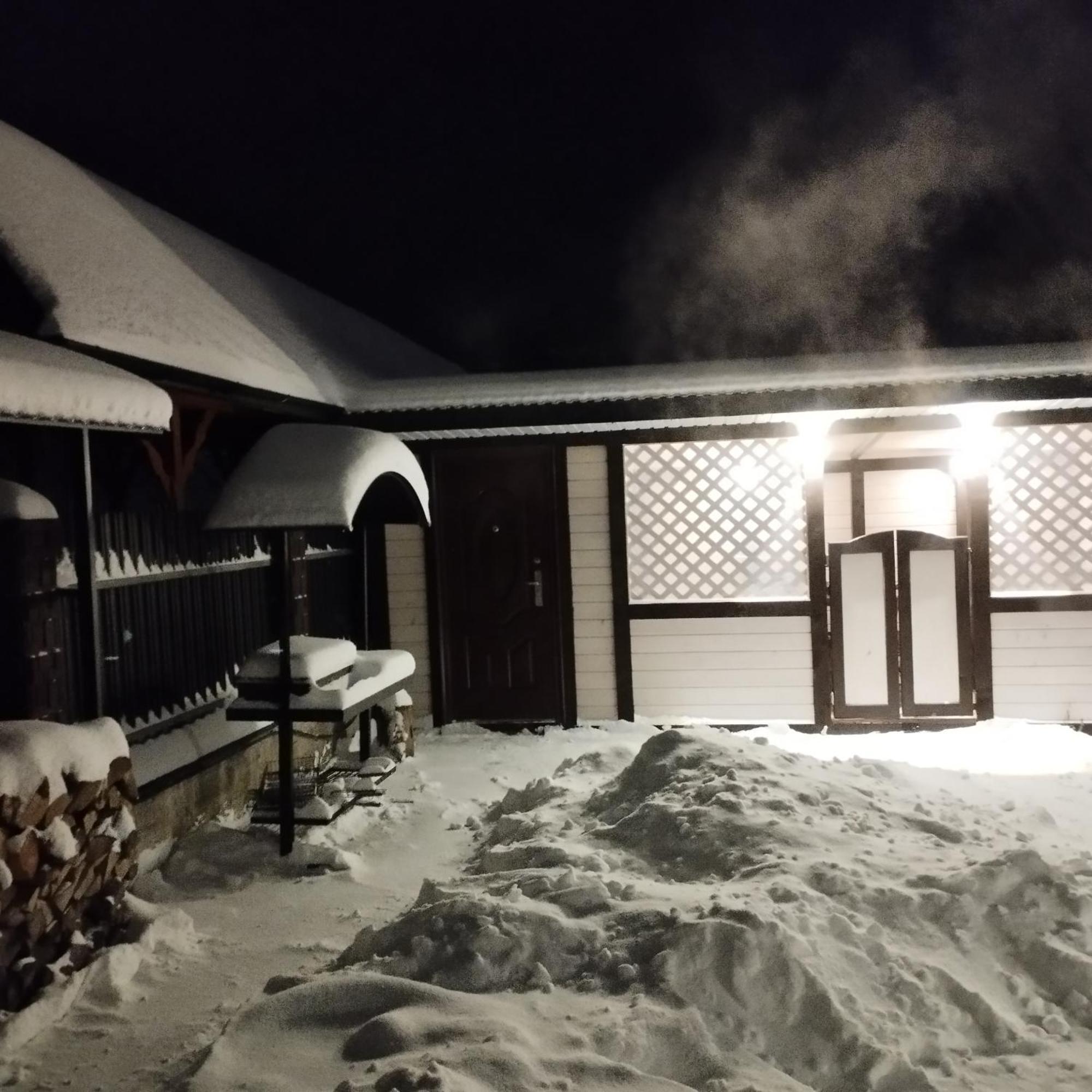 Перлина Карпат Appartement Skhidnytsia Buitenkant foto